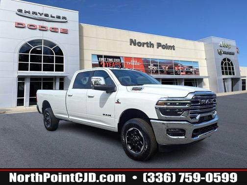 2025 RAM 2500 Laramie Crew Cab 4x4 8' Box