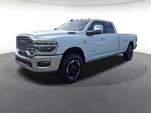2025 RAM 2500 Laramie Crew Cab 4x4 8' Box