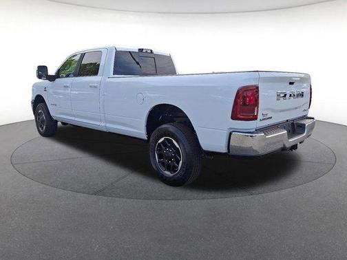 2025 RAM 2500 Laramie Crew Cab 4x4 8' Box