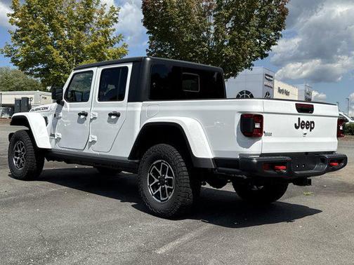 2025 Jeep Gladiator Rubicon