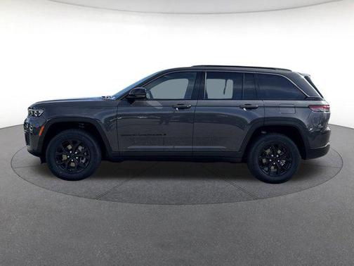 2026 Jeep Grand Cherokee Altitude