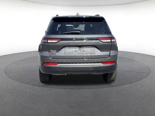 2026 Jeep Grand Cherokee Altitude