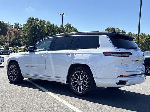 2023 Jeep Grand Cherokee L Summit Reserve