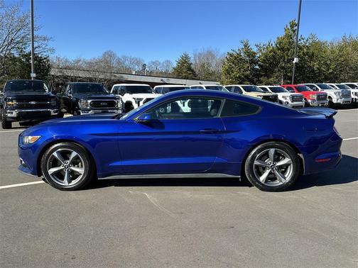 2016 Ford Mustang V6