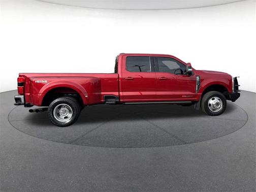 2023 Ford F-350 Lariat