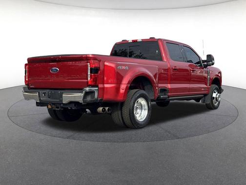 2023 Ford F-350 Lariat