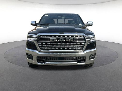 Diamond Black Crystal Pearlcoat 2026 RAM 1500 Limited