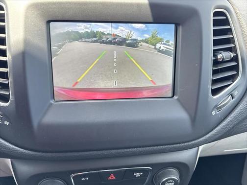 2021 Jeep Compass Latitude FWD