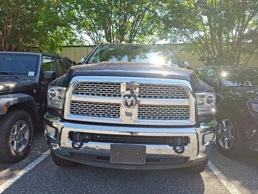 2018 RAM 2500 Laramie Crew Cab 4x4 64' Box