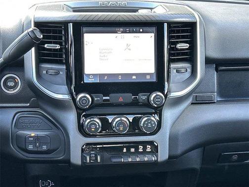 2025 RAM 2500 Big Horn Crew Cab 4x4 8' Box