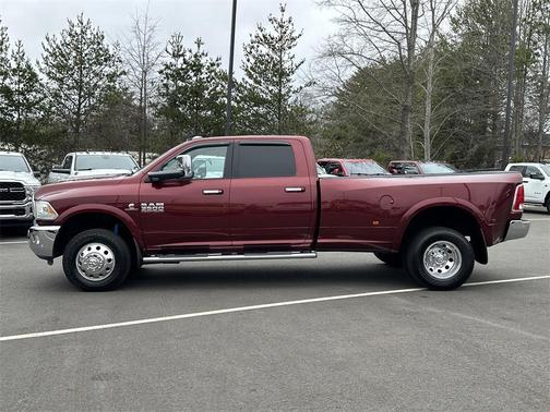2018 RAM 3500 Laramie Crew Cab 4x4 8' Box