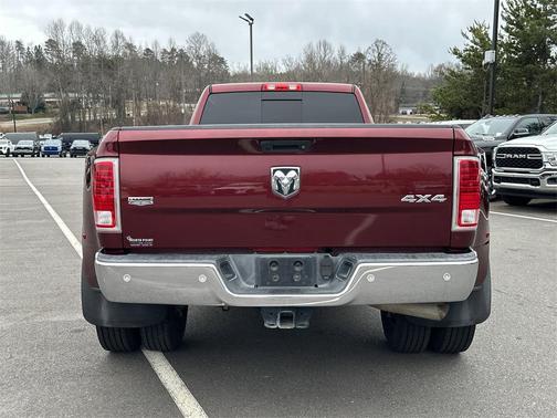 2018 RAM 3500 Laramie Crew Cab 4x4 8' Box