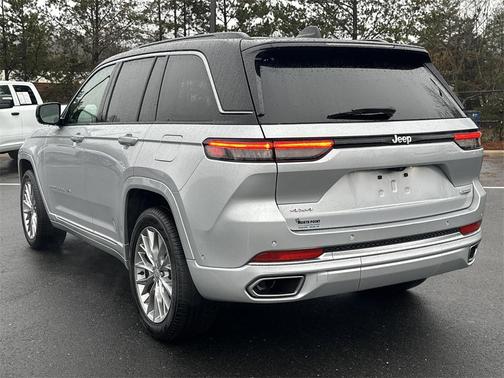 2025 Jeep Grand Cherokee Summit