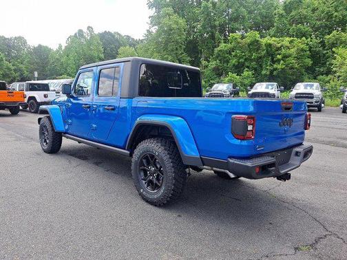 2025 Jeep Gladiator Willys