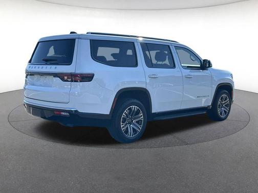 Bright White Clearcoat 2025 Jeep Wagoneer 4x4