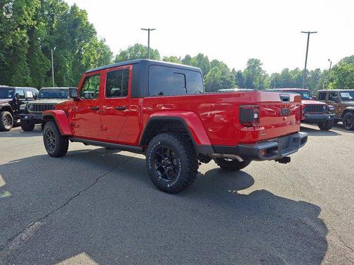 2025 Jeep Gladiator Willys