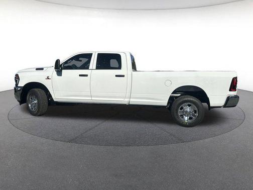 2026 RAM 2500 Tradesman Crew Cab 4x4 8' Box