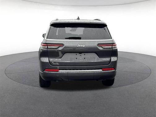 2022 Jeep Grand Cherokee L Laredo