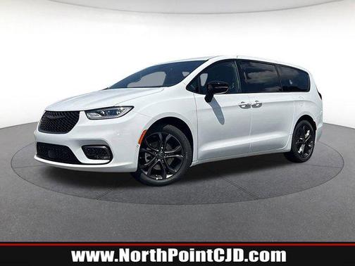 2026 Chrysler Pacifica L