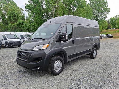 2025 RAM ProMaster 2500 Tradesman