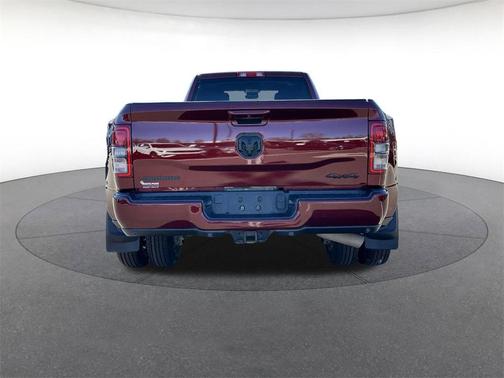 2021 RAM 3500 Big Horn Crew Cab 4x4 8' Box