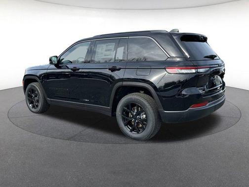 2026 Jeep Grand Cherokee Altitude