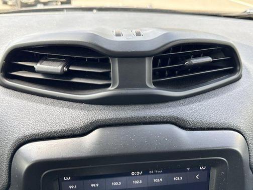 2020 Jeep Renegade Altitude