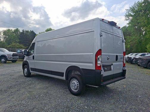 2025 RAM ProMaster 2500 Tradesman