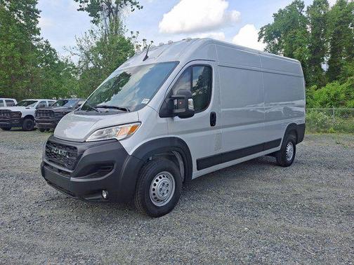 2025 RAM ProMaster 2500 Tradesman