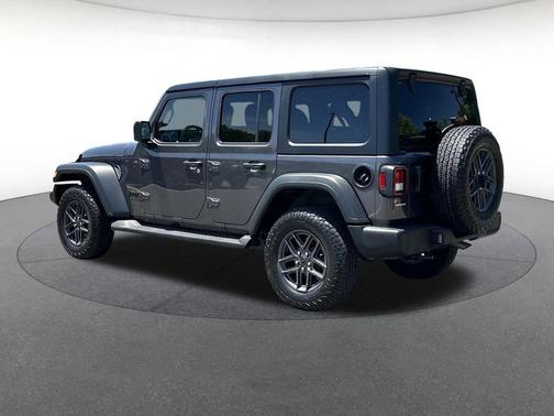 Granite Crystal Metallic Clearcoat 2025 Jeep Wrangler Sport S