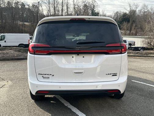 2026 Chrysler Pacifica Limited