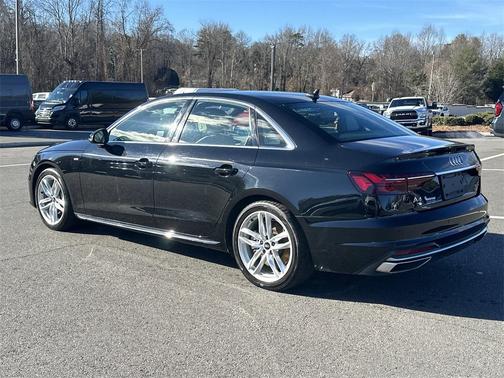 2024 Audi A4 45 S line Premium Plus