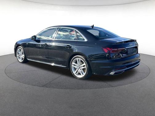 2024 Audi A4 45 S line Premium Plus