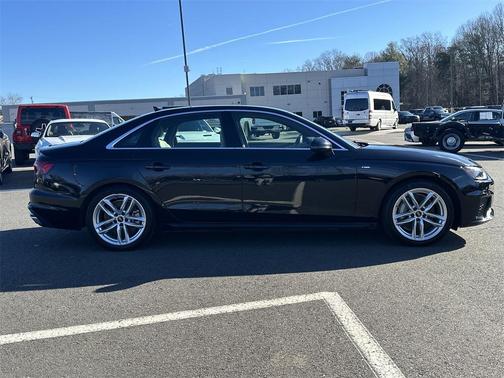 2024 Audi A4 45 S line Premium Plus