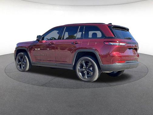 2024 Jeep Grand Cherokee Altitude
