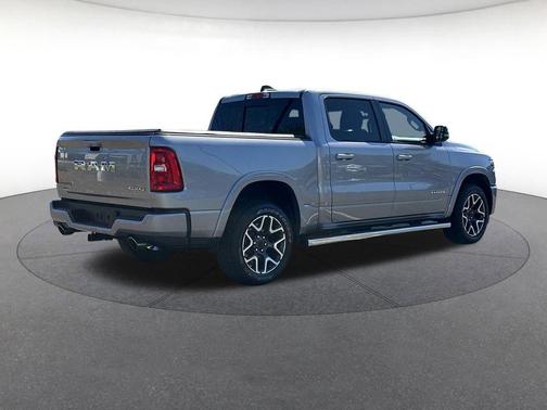 Billet Silver Metallic Clearcoat 2025 RAM 1500 Laramie