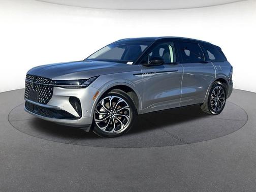 2024 Lincoln Nautilus Reserve