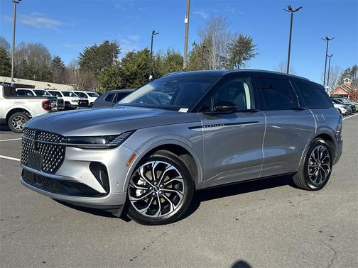 2024 Lincoln Nautilus Reserve