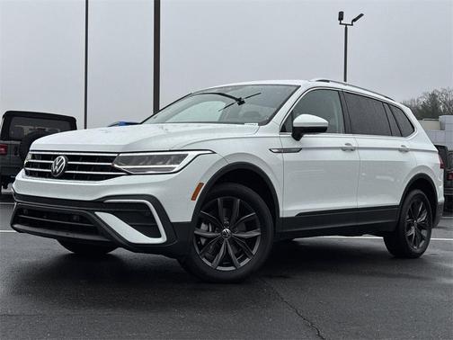2024 Volkswagen Tiguan 2.0T SE 4MOTION