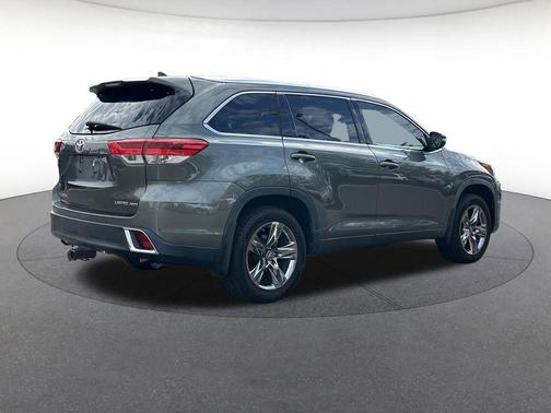 2019 Toyota Highlander Limited Platinum