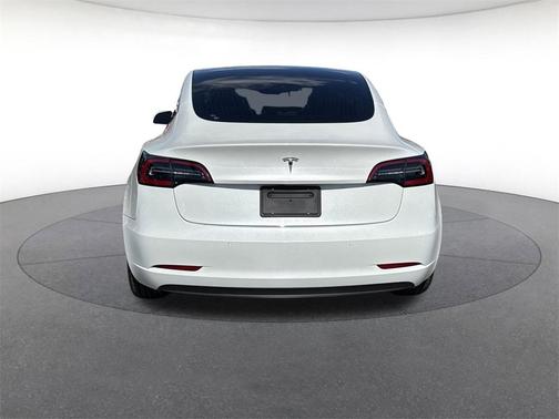 2020 Tesla Model 3 Standard Range
