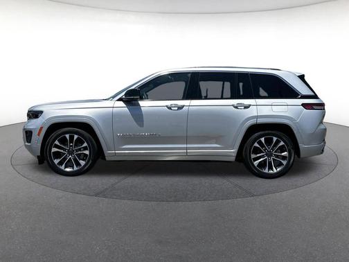 Silver Zynith 2024 Jeep Grand Cherokee Overland