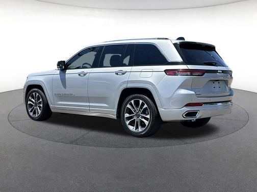 Silver Zynith 2024 Jeep Grand Cherokee Overland