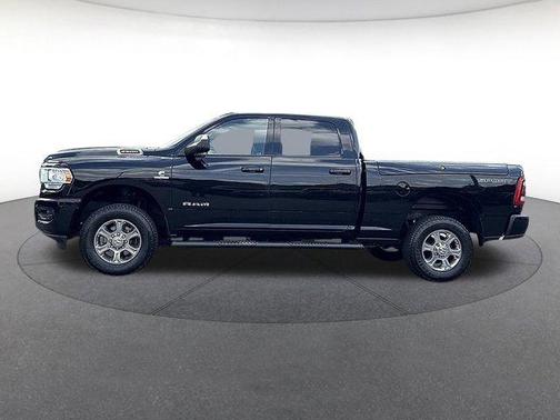 2022 RAM 2500 Big Horn Crew Cab 4x4 6'4' Box