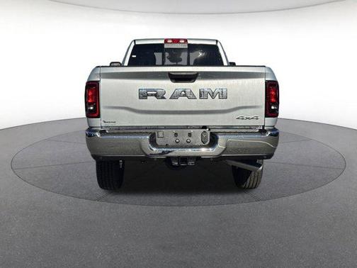 2026 RAM 2500 Tradesman Crew Cab 4x4 8' Box