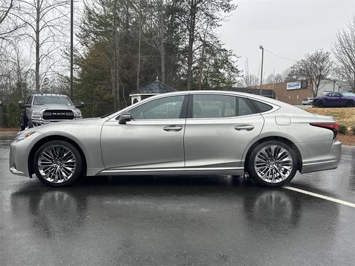 2022 Lexus LS 500 Base