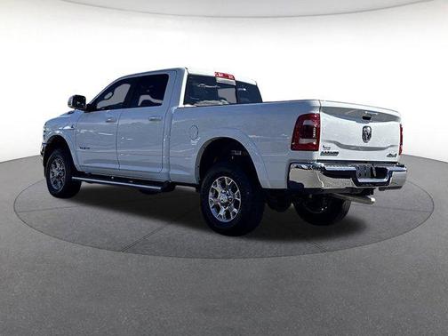 2021 RAM 2500 Laramie Crew Cab 4x4 6'4' Box