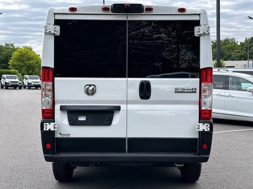 Bright White Clearcoat 2025 RAM ProMaster 2500 Tradesman