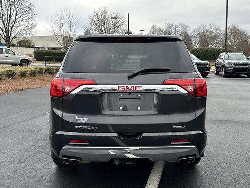2019 GMC Acadia Denali