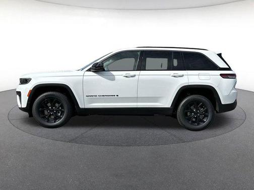 2026 Jeep Grand Cherokee Altitude